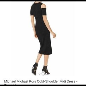 MK Hunter green BodyCon Cole Shoulder Dress Size S